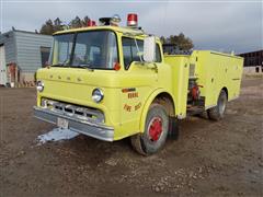 1975 Ford C750 S/A Fire Truck/Pumper Truck 