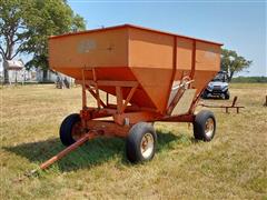 Bradford 250 Bushel Gravity Wagon On 10T Running Gear 