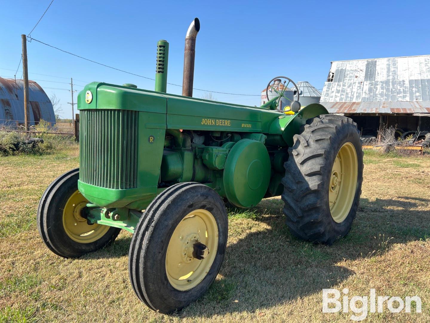 1949 John Deere R 2WD Tractor 