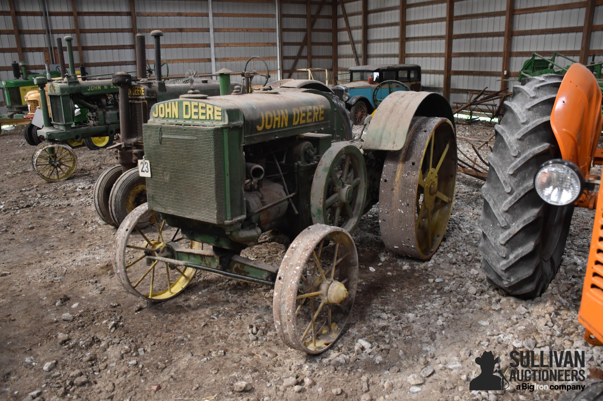 John Deere D 2WD Tractor 