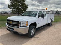 2013 Chevrolet Silverado 2500 HD 4x4 Extended Cab Utility Truck 