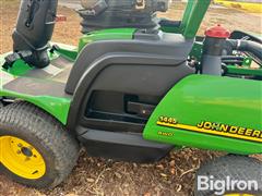 items/9e772e77809def1195f6000d3a620d5e/johndeere14454wdlawnmower-2_7843ceb711ff42ebac0db953d551ef3e.jpg