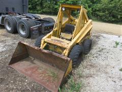 New Holland L-35 Skid Steer 