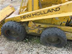 items/9e87088bd10544639ce7c42e45883adf/newhollandl-35skidsteer-2_c3882ec438634d6f8ab98718ed2dddbe.jpg