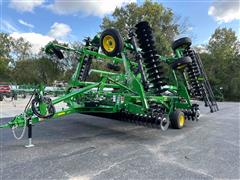 2022 John Deere 2660VT 33'10" Vertical Tillage Tool 