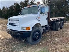 1994 International 4900 T/A Flatbed Truck 