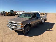 1997 Chevrolet 3500 2WD Crew Cab Flatbed Service Pickup 