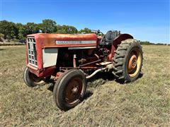 1972 International 354 2WD Tractor 