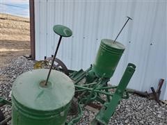 items/9f6c150b388eec11b8210003fff90f6a/johndeere2rowplanter-8_7247c390b79d443282b2ac12921dfbb4.jpg