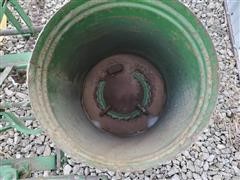 items/9f6c150b388eec11b8210003fff90f6a/johndeere2rowplanter-8_e920565fa6d84eb9a01e36ab5147f5e8.jpg