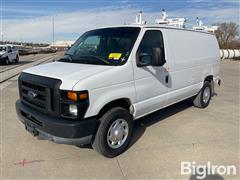 2010 Ford Econoline E350 Super Duty 2WD Cargo Van 