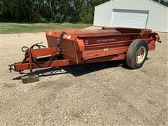 International 555 Manure Spreader 