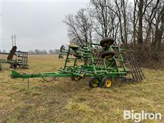 John Deere 960 24' Field Cultivator 