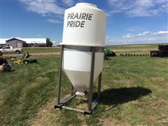 Prairie Pride Poly Bulk Feed Tank 