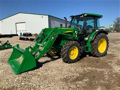 2022 John Deere 5125M MFWD Tractor W/Loader 