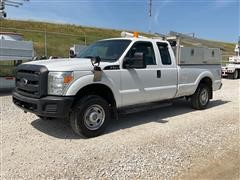 2012 Ford F250XL Super Duty 4x4 Extended Cab Pickup 