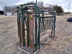 Big Valley Cattle Working Chute 