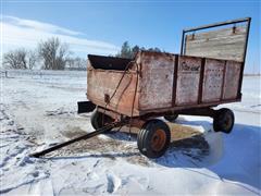Stan-Hoist Forage Dump Wagon 