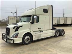 2014 Volvo VNL T/A Sleeper Cab Truck Tractor 