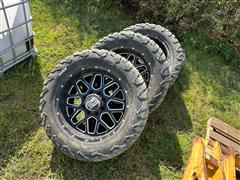 XD Series 33x12.50R20 Tires & Rims 