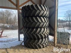 Goodyear LSW710/65R46 On Fendt 12-Bolt Wheels & (4) Fenders 