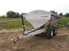 2010 Willmar Super 600 T/A Narrow Truck Fertilizer Spreader 