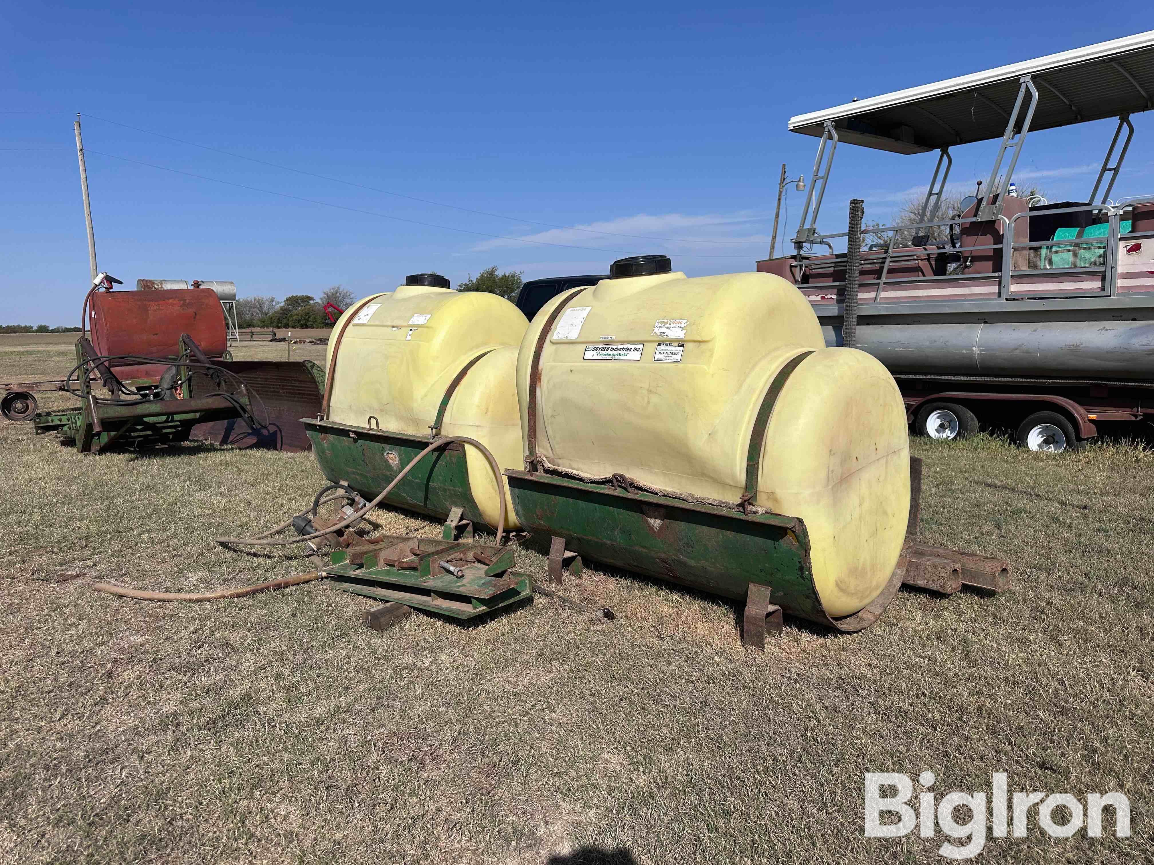 Snyder Poly Liquid Tanks 