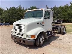 2002 International 4700 S/A Cab & Chassis 