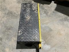 25d18e374f494b8bb9de02a618113cc2.jpg