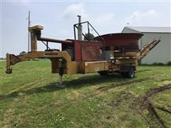 Haybuster H1100E “Big Bite” Tub Grinder/Bale Processor 