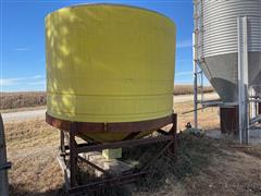 2200-Gallon Water Tank W/Leeson Motor 