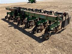 Sukup 6R30 Row Crop Cultivator/Ridger 