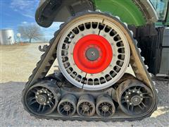 items/a237429295d2ee11a73c0022488eb5d1/2016fendt933variotracktractor_eac37b1d518a4d62a2914dffcaf7690e.jpg