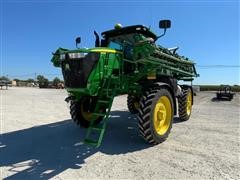 2020 John Deere R4038 Self-Propelled Sprayer 