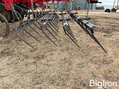 items/a25a3fdd64f1ef11a4dd7c1e52419f68/sunflower-5035-32-field-cultivator_f2d816b234b24569a71bf645f01654c2.jpg