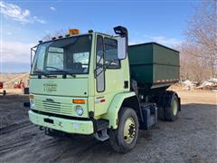 2001 Freightliner FC70 S/A Cabover Grain Truck 