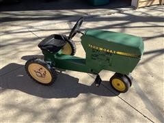 John Deere Pedal Tractor 