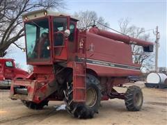 Case IH 1440 Axial Flow Combine W/Mud Hog 4WD 