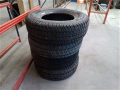 Goodyear Wrangler SR-A P245/70R16 Tire 