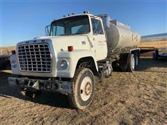 1974 Ford LT9000 T/A Water Truck 