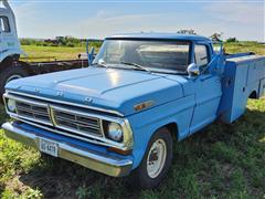 1972 Ford F250 2WD Utility Truck 