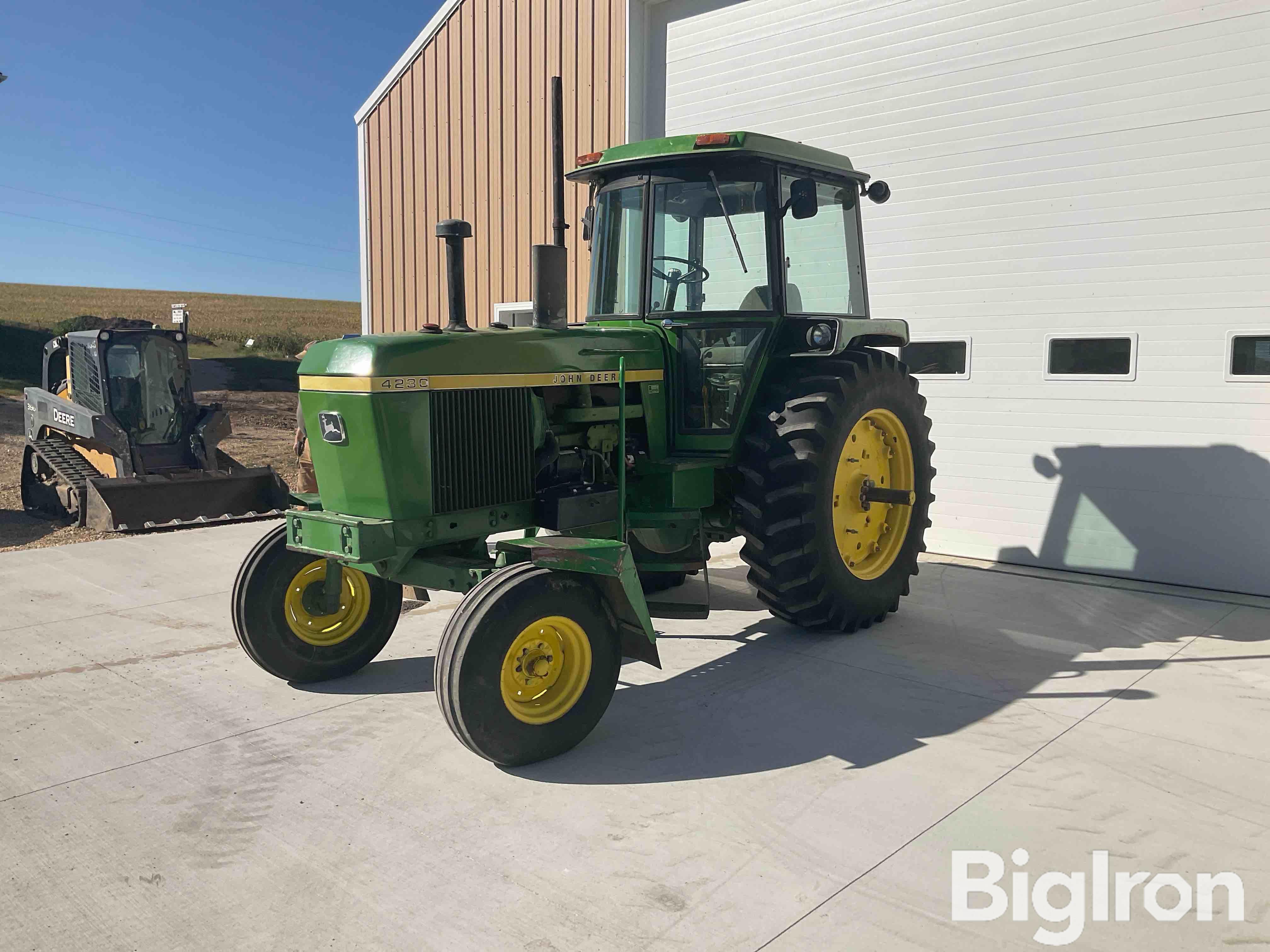 1974 John Deere 4230 2WD Tractor 