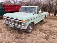 1977 Ford F150 2WD Pickup 