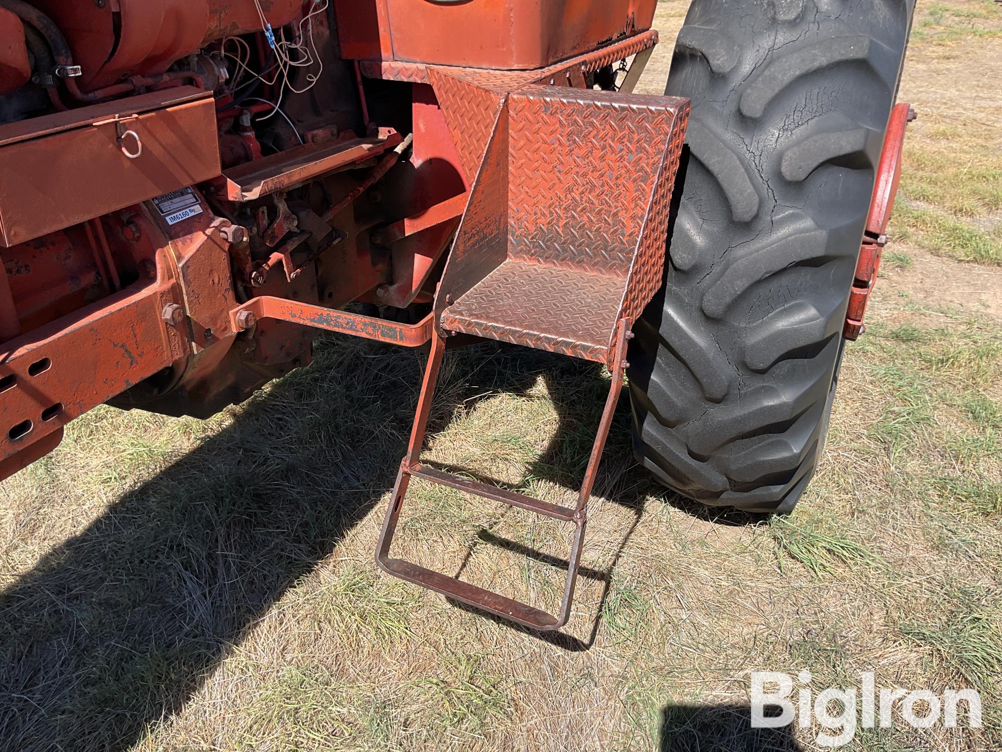 items/a39e31d313e543e089190c726e4d30e7/1965international7062wdtractor_0e9f124558b54b8f97637d62a3113881.jpg