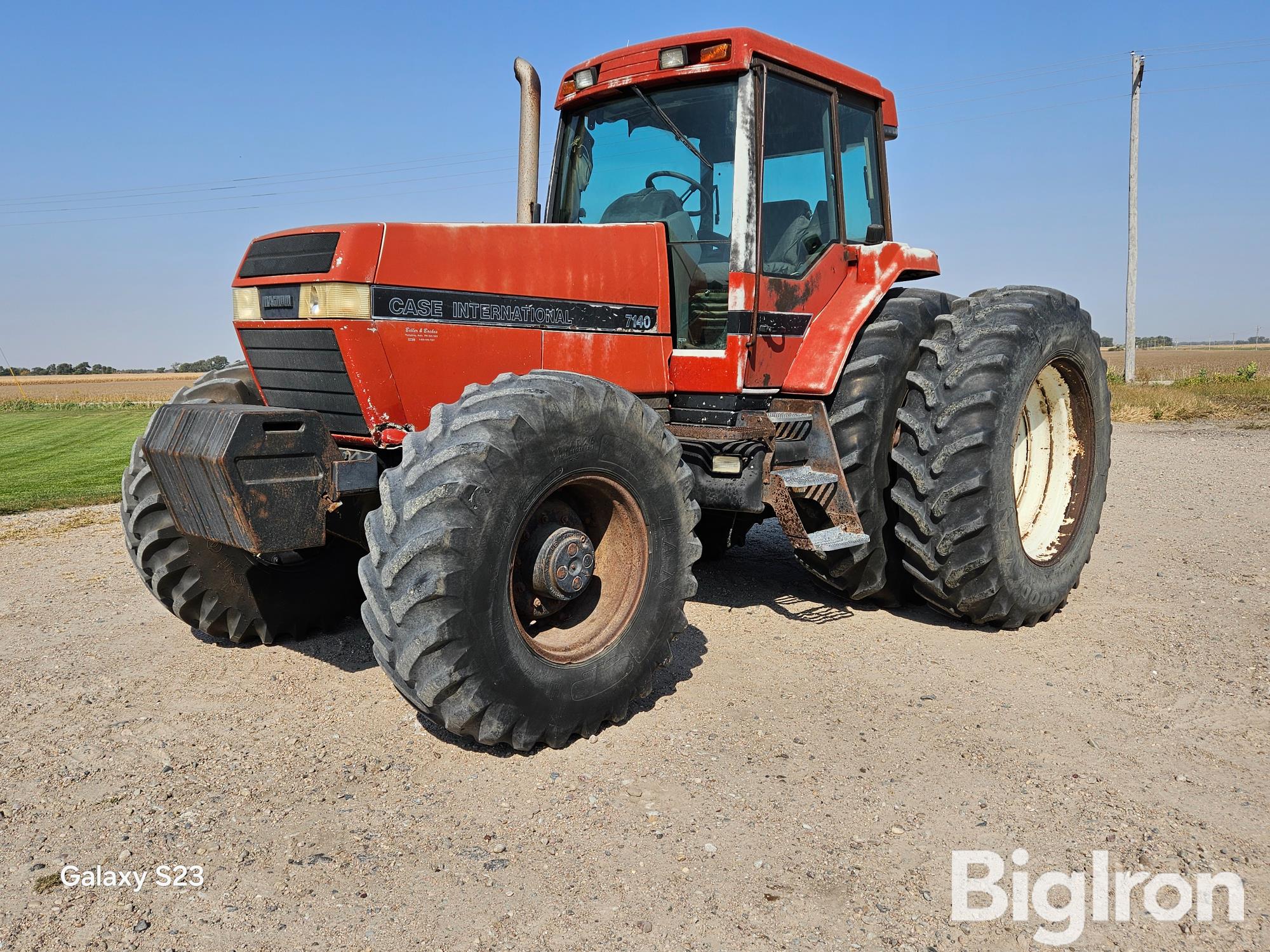 1989 Case IH 7140 MFWD Tractor 