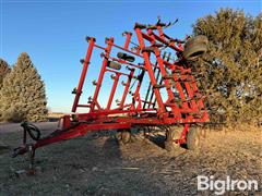 Case IH 4300 34’ Field Cultivator 