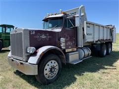 1976 Peterbilt 359 T/A Manure Spreader Truck 