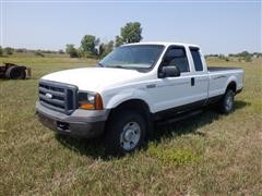 2006 Ford F250XL Super Duty 4x4 Extended Cab Pickup 