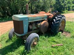 John Deere R 2WD Tractor 