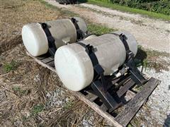 Kinze 100 Gal Planter Fertilizer Tanks 